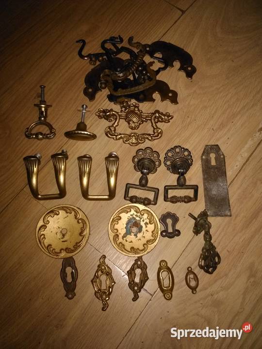 Uchwyty mebiowe szyldy Katowice