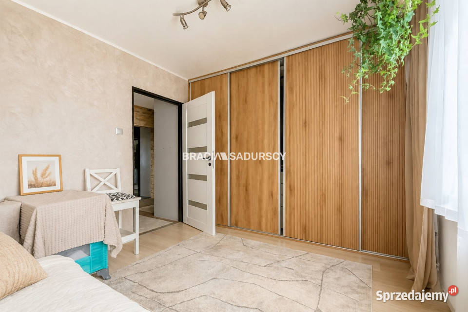 Mieszkanie 491m2 3 pokojowe Kraków Sanocka