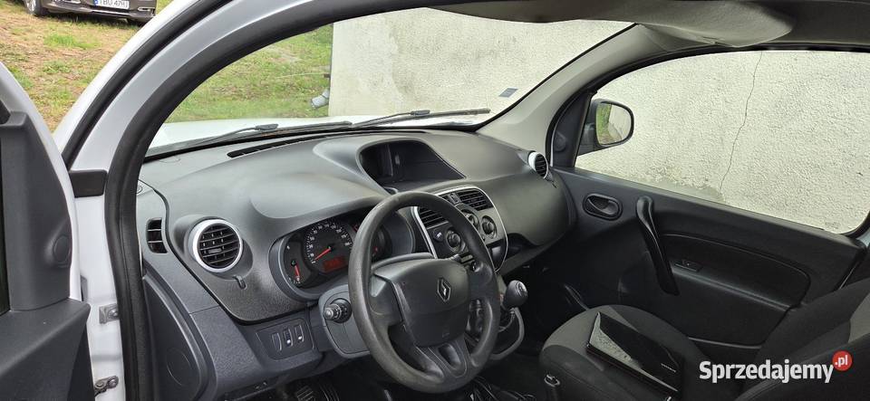 Renault kangoo Maxi 15dci uszkodzony Pacanów sprzedam