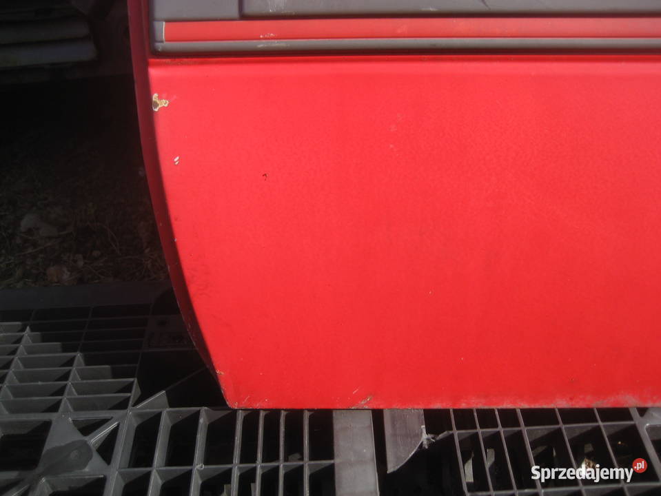ford escort mk5 9092r drzwi tył lewe Rakoniewice