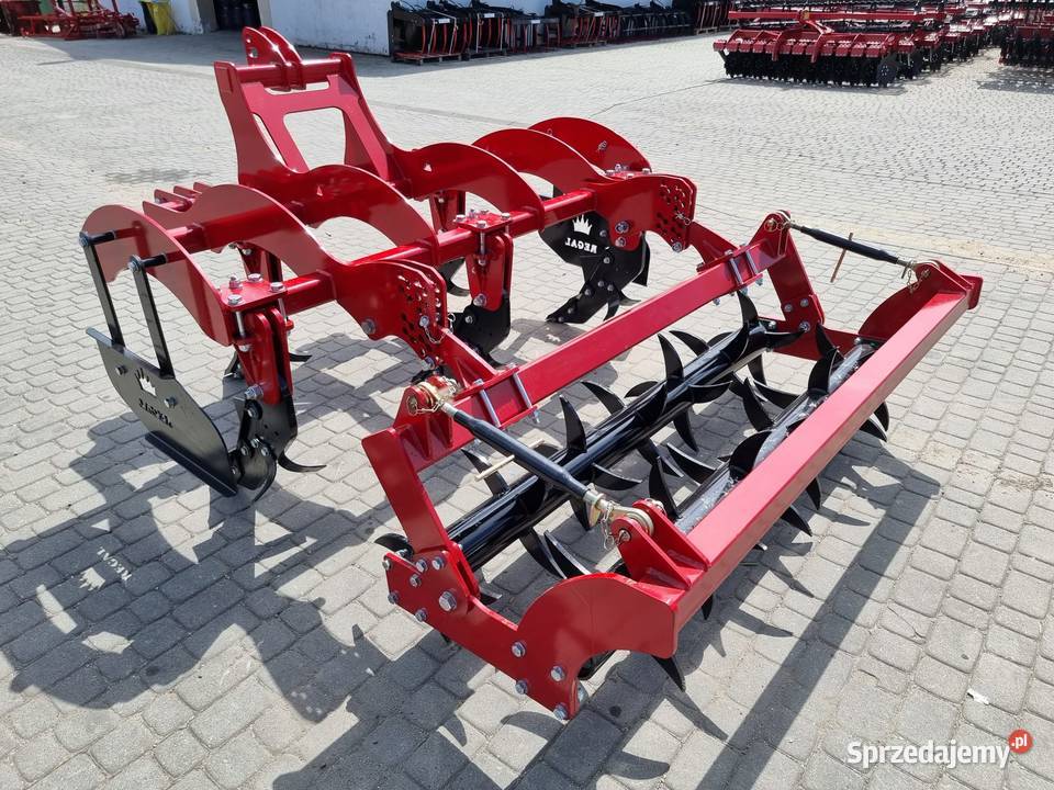 Pług Dłutowy JUNIOR z wałem Strumyk transport