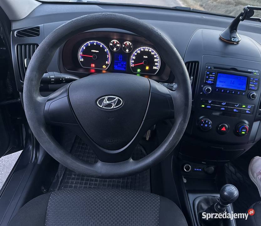 Hyundai i30 14 gaz 2010r Strzegocice