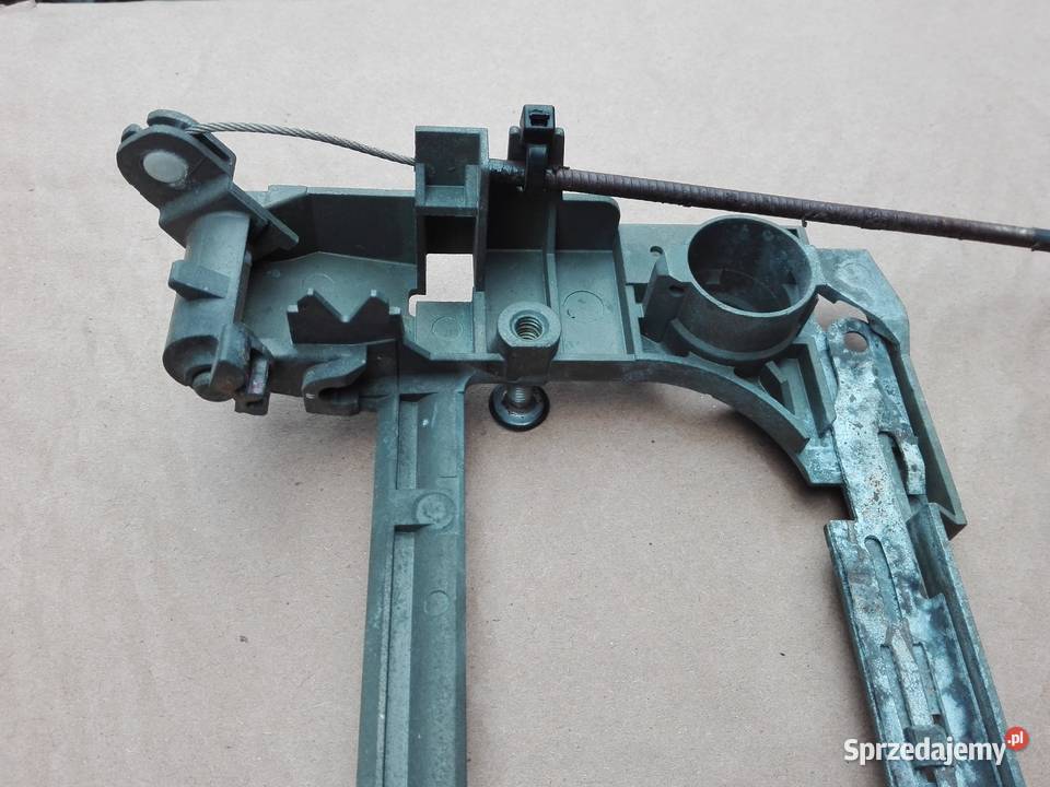 BMW E39 Kaseta mocowania klamki Prawy przód sprzedam