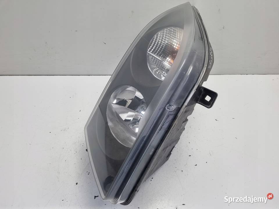 VW Crafter PRZEDNIA LAMPA PRAWA prawy przód Janów