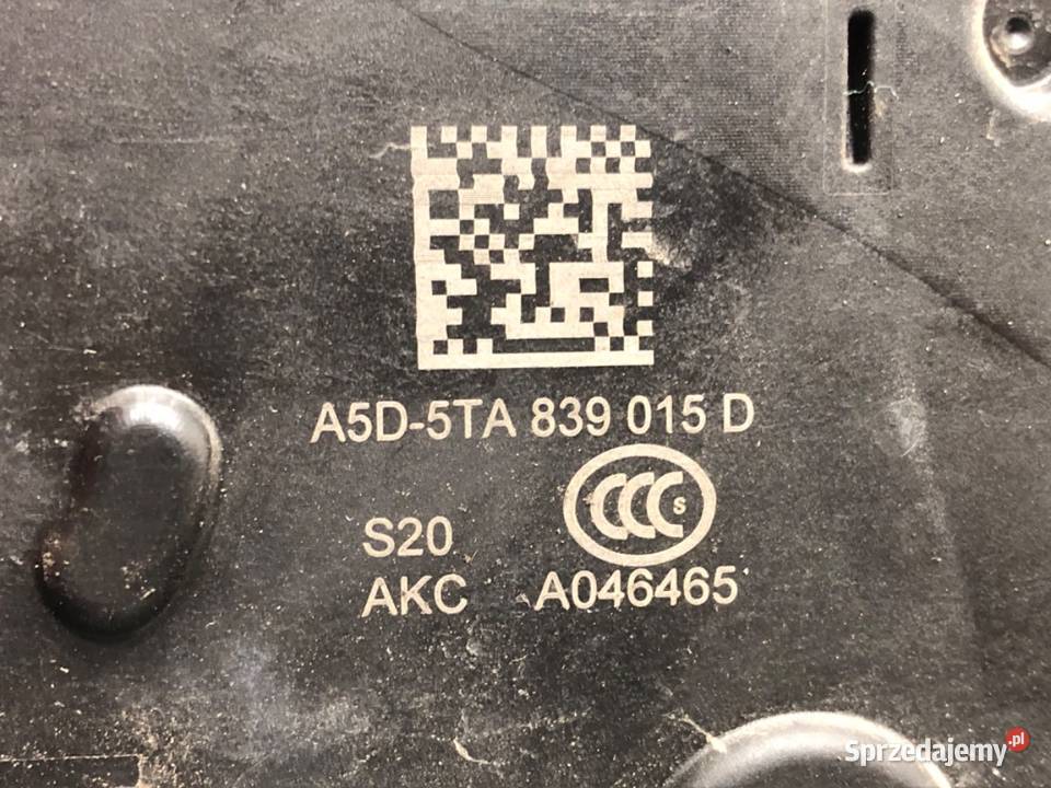 ZAMEK DRZWI LEWY TYŁ SKODA FABIA III Hatchback Zamki, wkładki i kluczyki