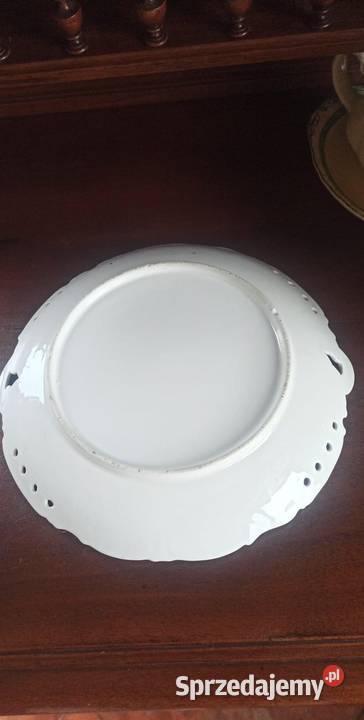 Patera z portretem dziewczyny Ze scenką dworską pomorskie Gdańsk sprzedam