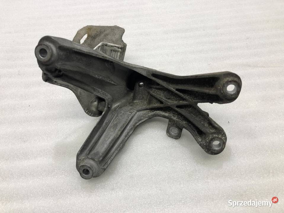 ŁAPA PODPORA SILNIKA AUDI A5 8T 20TDI