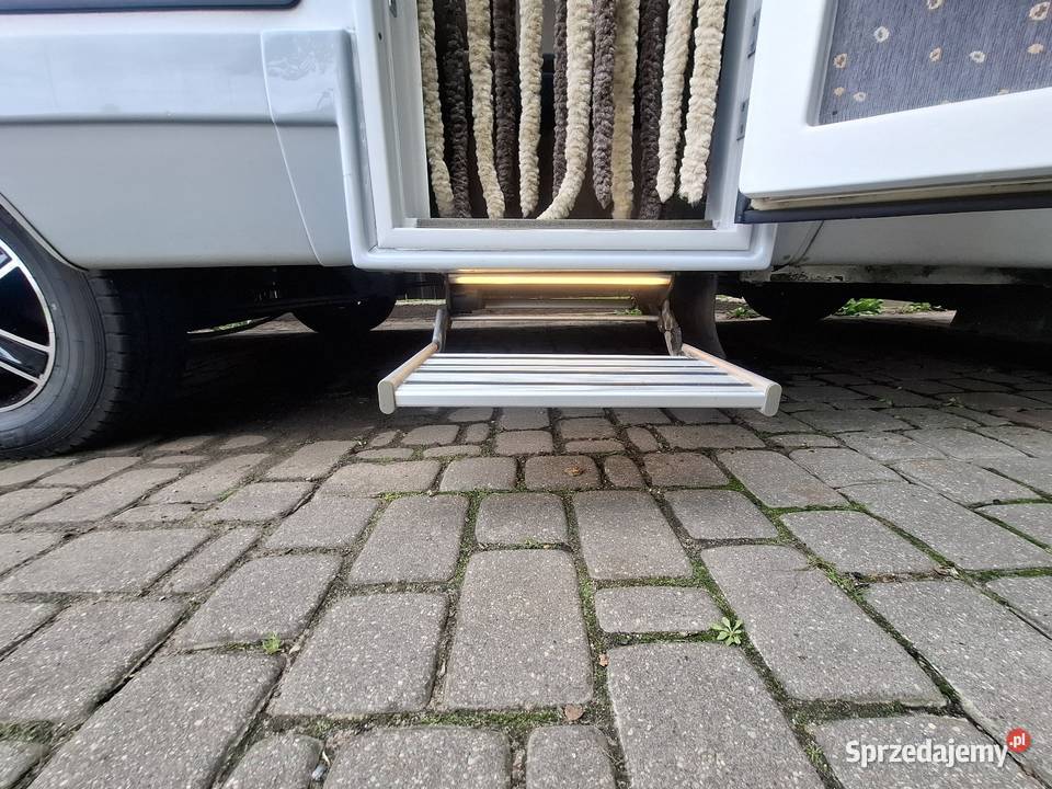 Kamper Burstner i542 Integra 28 JTD Rok produkcji 2002 Płock