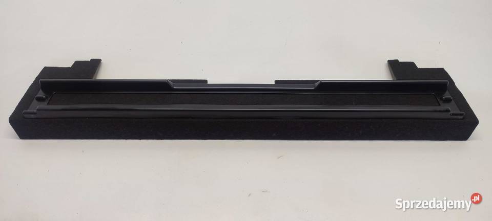 SEAT TARRACO OSŁONA LISTWA BAGAŻNIKA 524868077A osobowe Motoryzacja