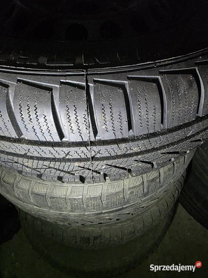 Dwa kola VW Golf 19565 r15 nowe Świdnica