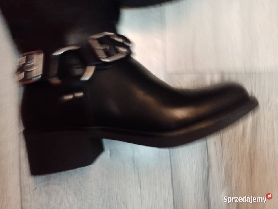 40 Czarne zdobione Kozaki oficerki biznesowe małopolskie Kraków