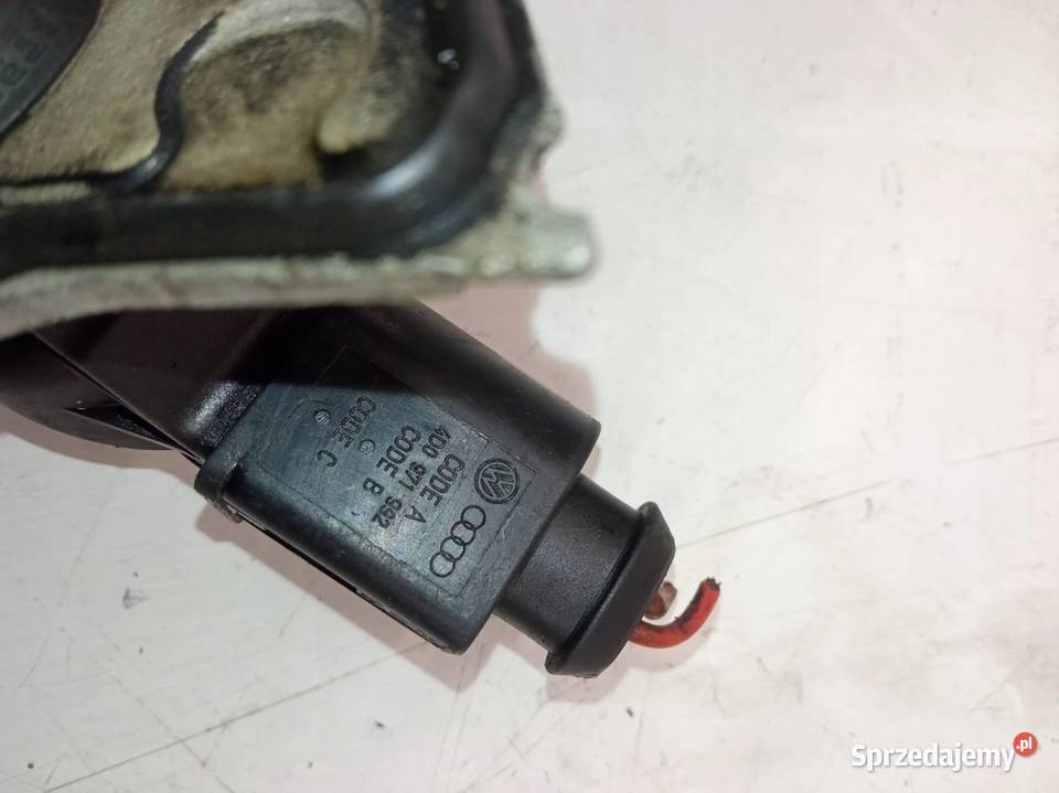 WTRYSKIWACZ 059130277AR 4D0971992 30 TDI VW Rok produkcji 2008 Wtryskiwacze