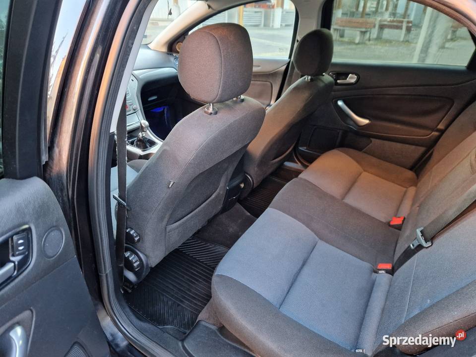 Ford Mondeo MK4 Sedan 18 TDCi światła przeciwmgielne małopolskie Ryglice