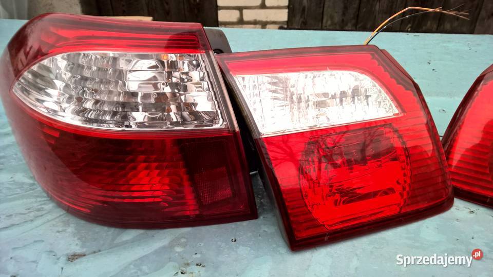 Lampy tylne prawa lewa lampy w klapę Mazda 626 osobowe Chełm