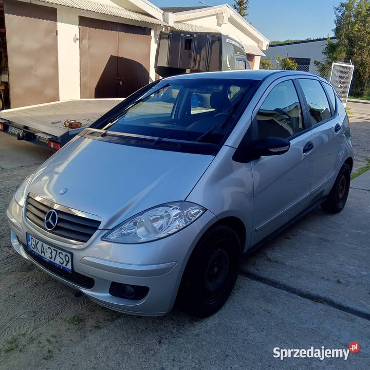 Mercedes A150 uszkodzony ładny Rumia