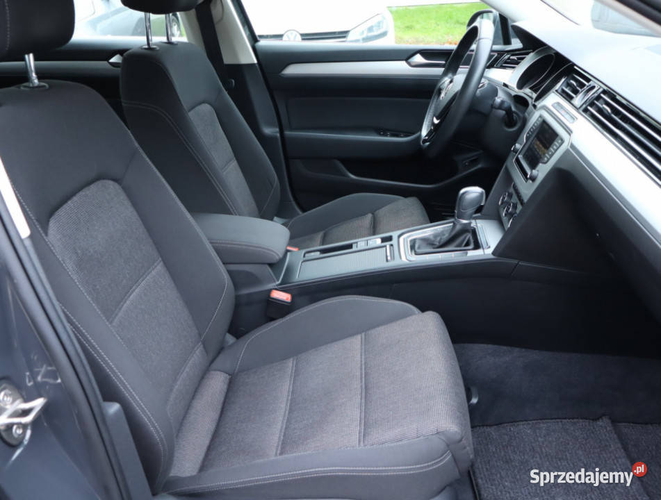 VW Passat 18 TSI światła przeciwmgielne Piaseczno