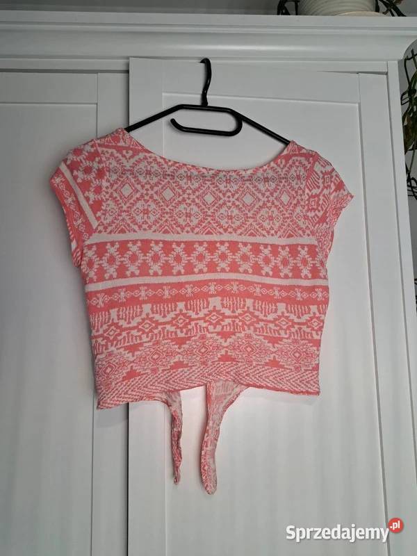 Stylowy crop top Charlotte Russe z wiązaniem XS kolorowy Topy i koszulki