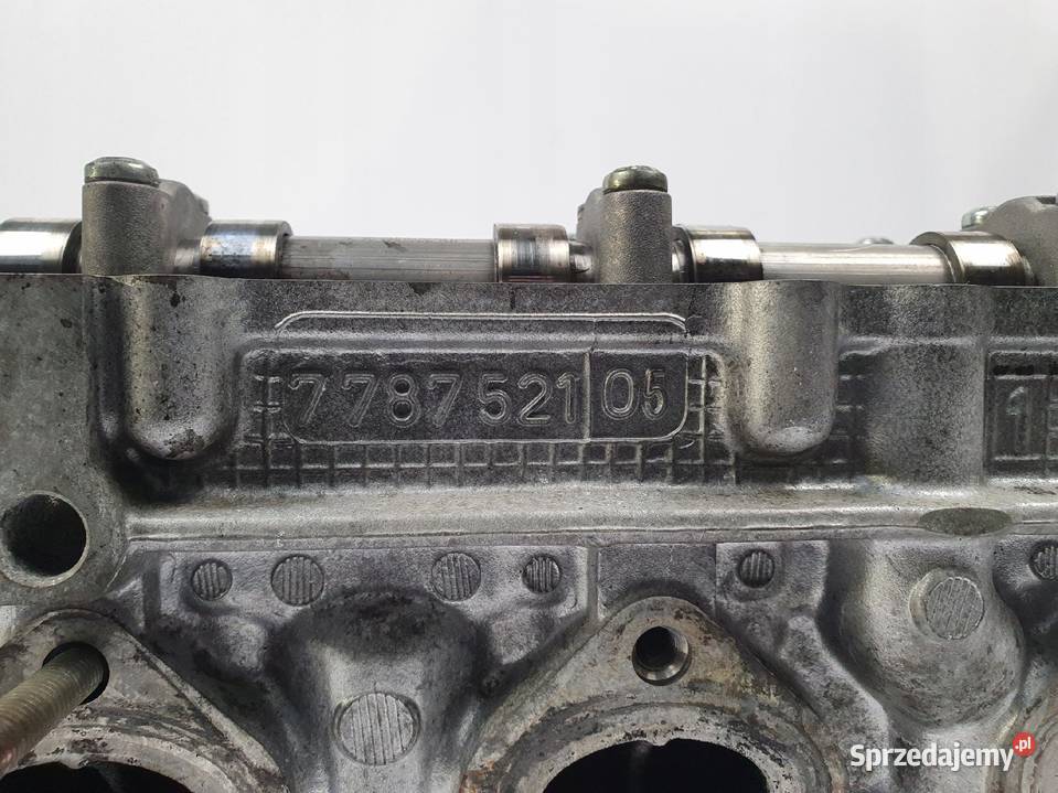 GŁOWICA CYLINDRÓW BMW E90 E91 20 D 7787521 osobowe Głowice cylindrów Chełm