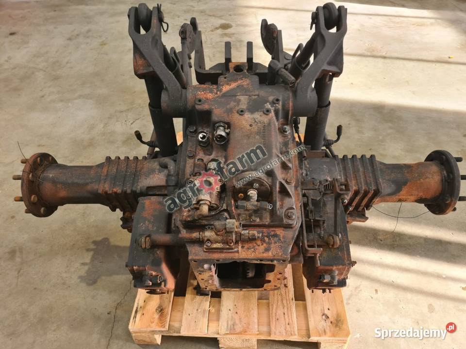 Tylny most Claas 77000983498F Byków