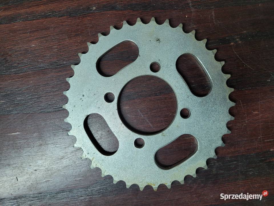 ZĘBATKA TYLNA 428 38T Romet Ogar motorowery 4T Zębatki napędowe sprzedam