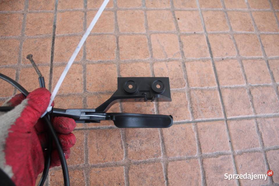 RĄCZKA LINKA MASKI OPEL CORSA D 13186909 Części samochodowe wielkopolskie sprzedam