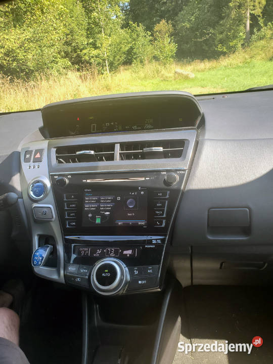 Toyota Prius 2015 Biała Perła 18 Hybrda Prius Ślemień