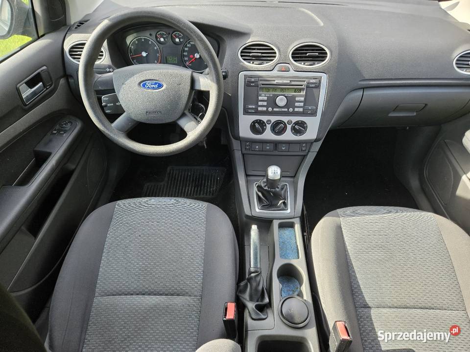 Ford Focus 18 benzyna świeżo sprowadzony SERWIS Focus łódzkie