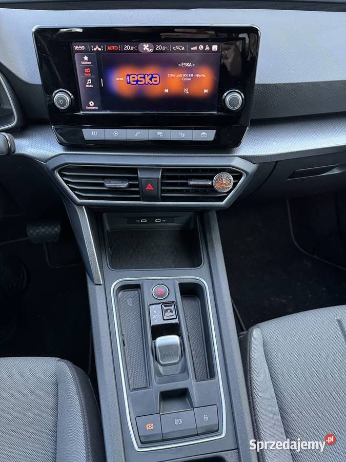 Seat Leon 15 eTSI DSG 2021 MHEV Serwis ASO łódzkie Łódź sprzedam