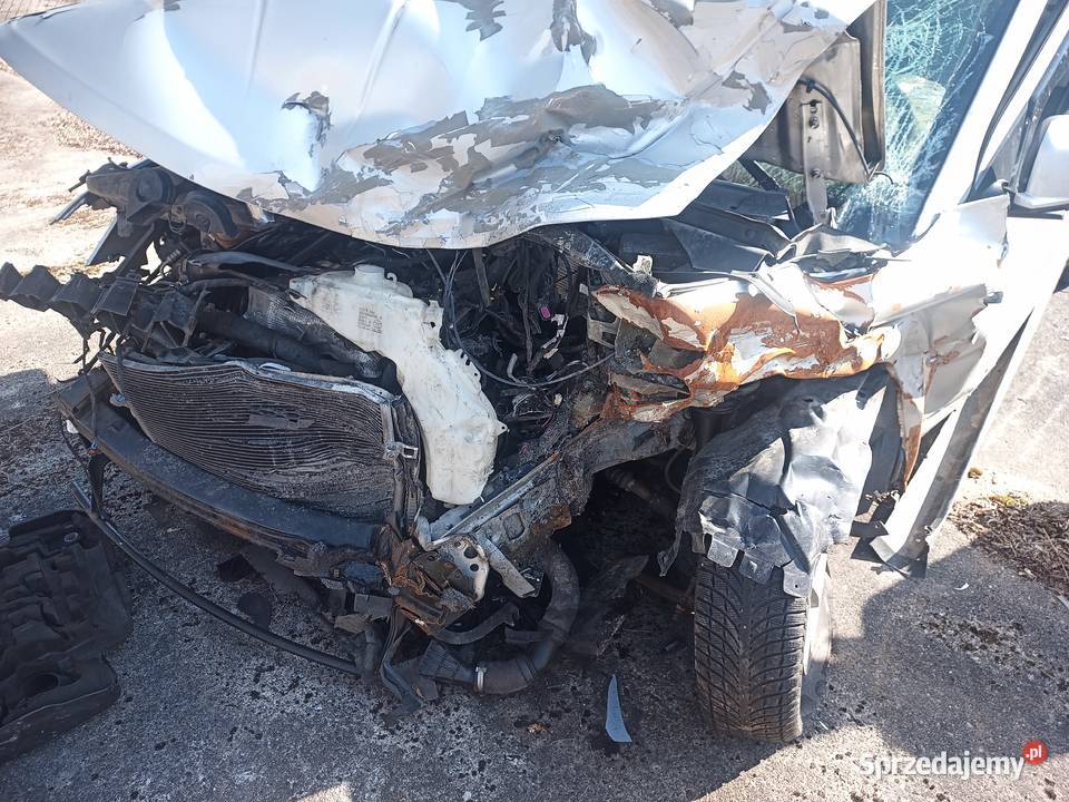 Uszkodzony 2011 Fiat freemont urban Obrowo