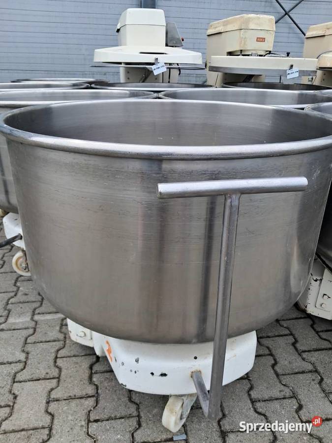 Miesiarka z dzieżą wyjezdną Boku SK 240A podkarpackie Rzeszów