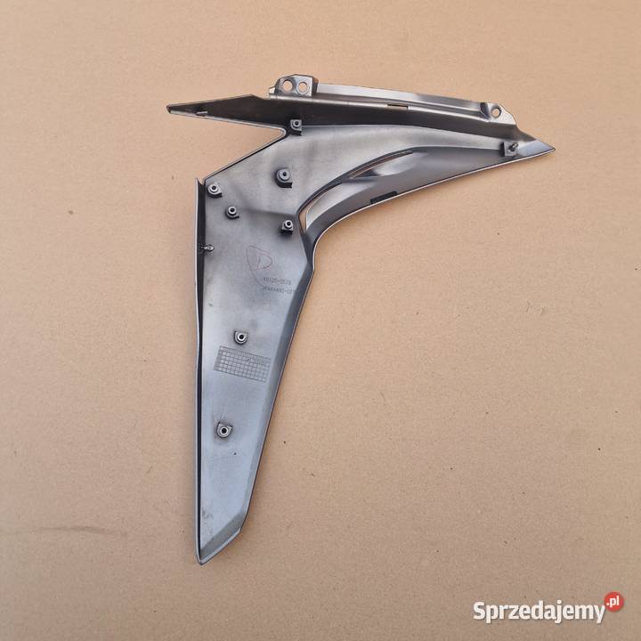 KAWASAKI Z1000 1417 OSŁONA PRAWA BOK BOCZEK Bieleń