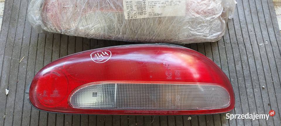 Mitsubishi Colt 1992 1994 1996 lampa tył prawa Lampy tylne Byków