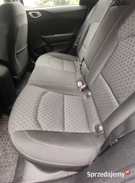 Kia Ceed Kia Ceed kombi wygodna duża i 1368cm3 opolskie Strzelce Opolskie sprzedam