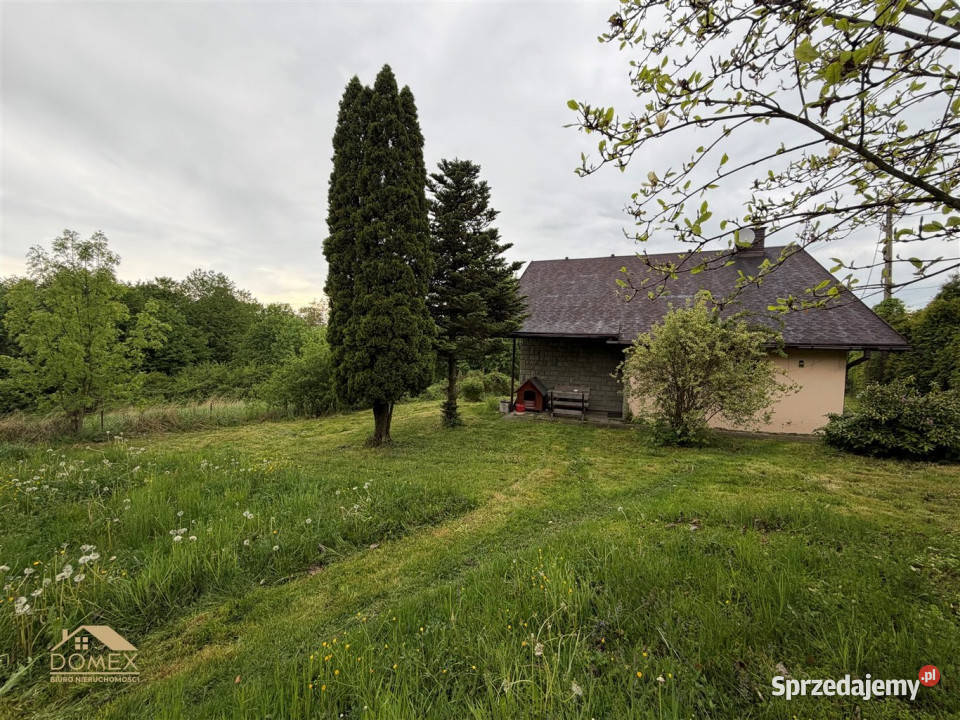sprzedaży domu wolnostojącego Cieszyn 72m2 Rok budowy 1995 sprzedam