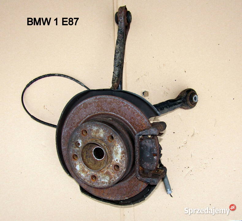PIASTA ZWROTNICA TYLNA LEWA PRAWA BMW 1 E87 łódzkie sprzedam