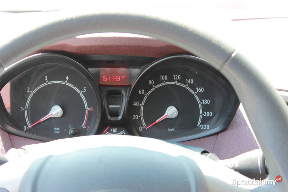 Ford Fiesta Mk7 12 benzyna 60 Ekonomiczny i Rok produkcji 2009 Fiesta Żagań