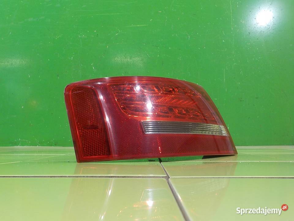 AUDI A5 8T 20 TFSI 10r CABRIO 2D lampa lewa tyl