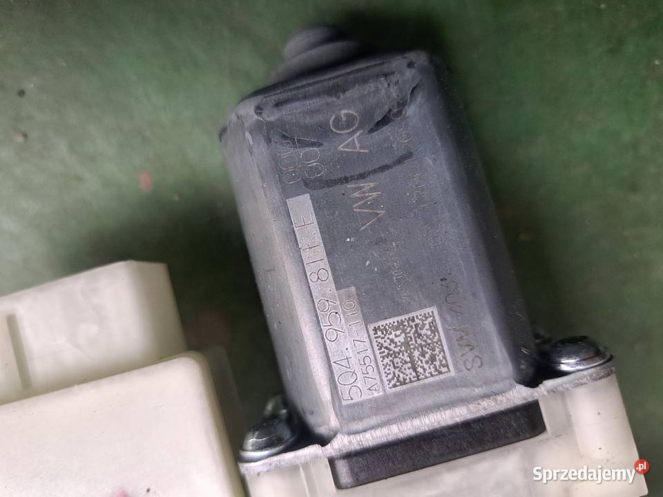Vw Passat b8 podnośnik prawy tył 3g9839462b lubuskie