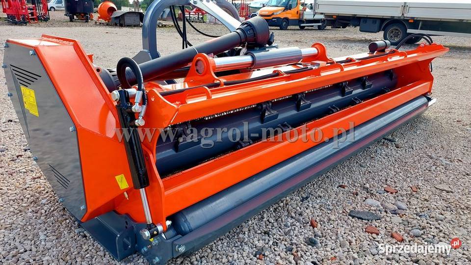 Kosiarka bijakowa Mulczer pod KUKURYDZĘ Bijakowe Sztum