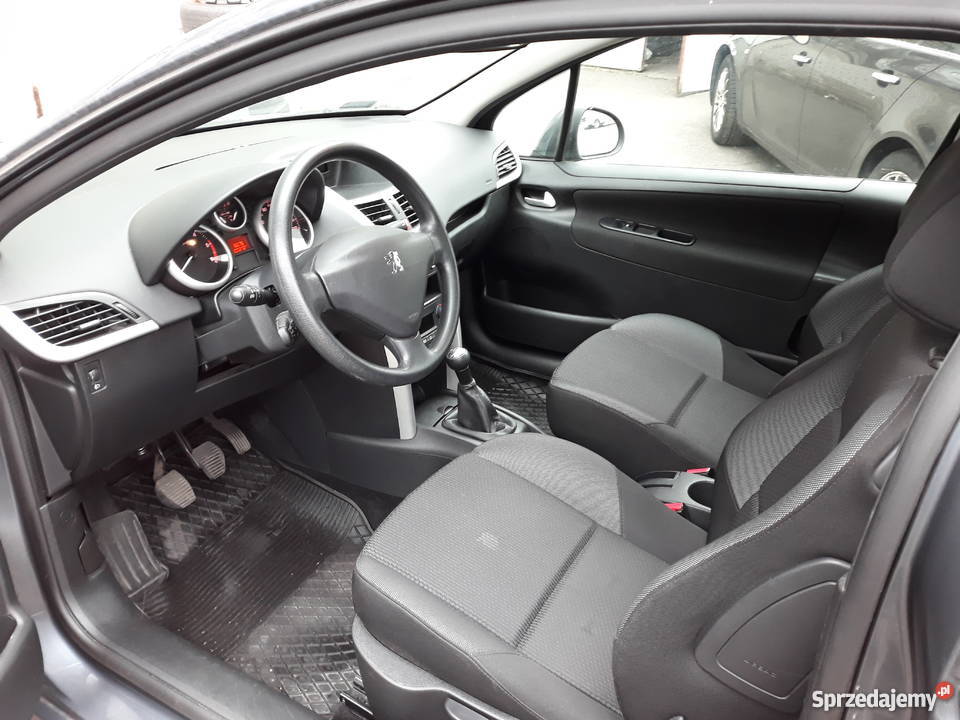 Peugeota 207 lift 2011 r 16 HDI 92 bogate Warszawa sprzedam