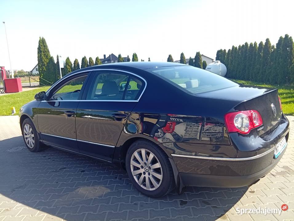 Sprzedam VW passat b6 20 TDI jeden właściciel 18 Ligowo