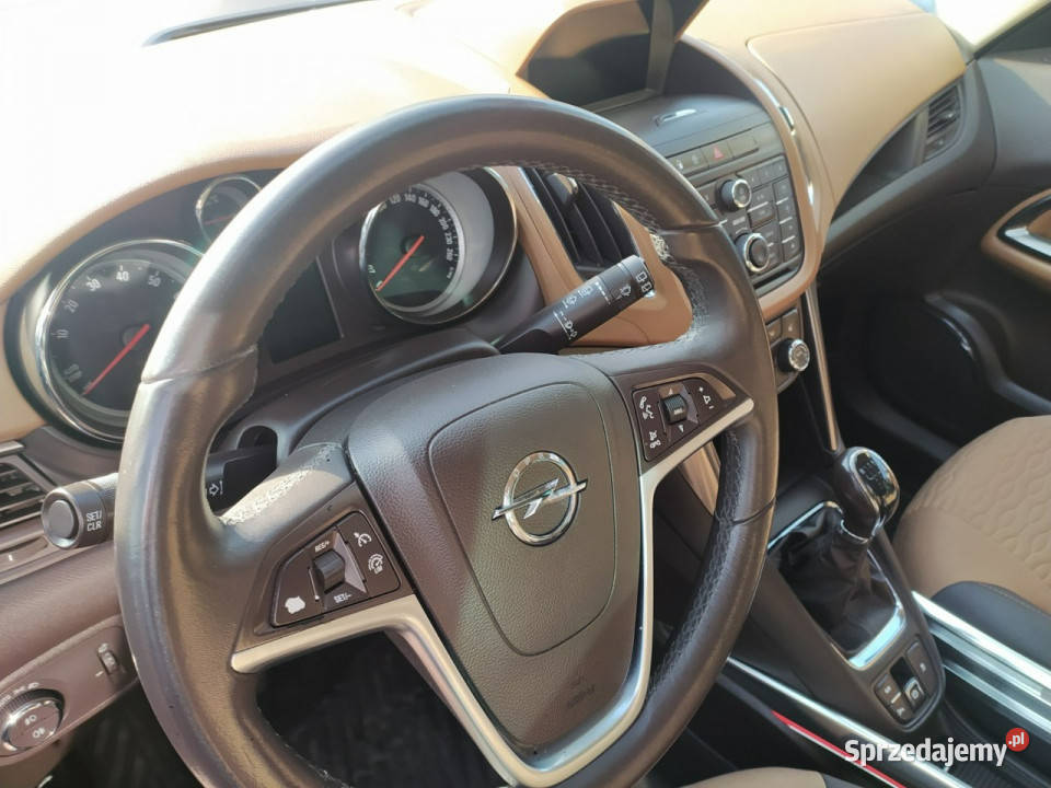 Opel Zafira 14 140 Cosmo7 osobowa Bogate czujnik zmierzchu Łódź