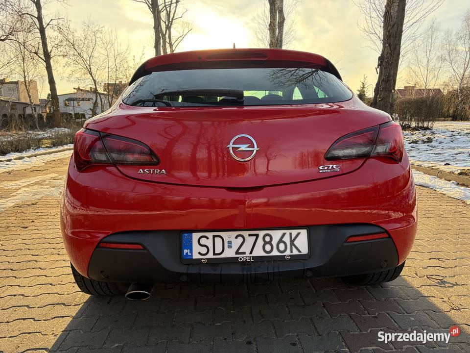 Opel Astra J GTC 20 CDTI 2012 prywatnie manualna