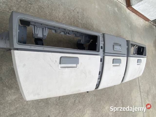 Schowek Półka Kabiny Renault T Range Gama