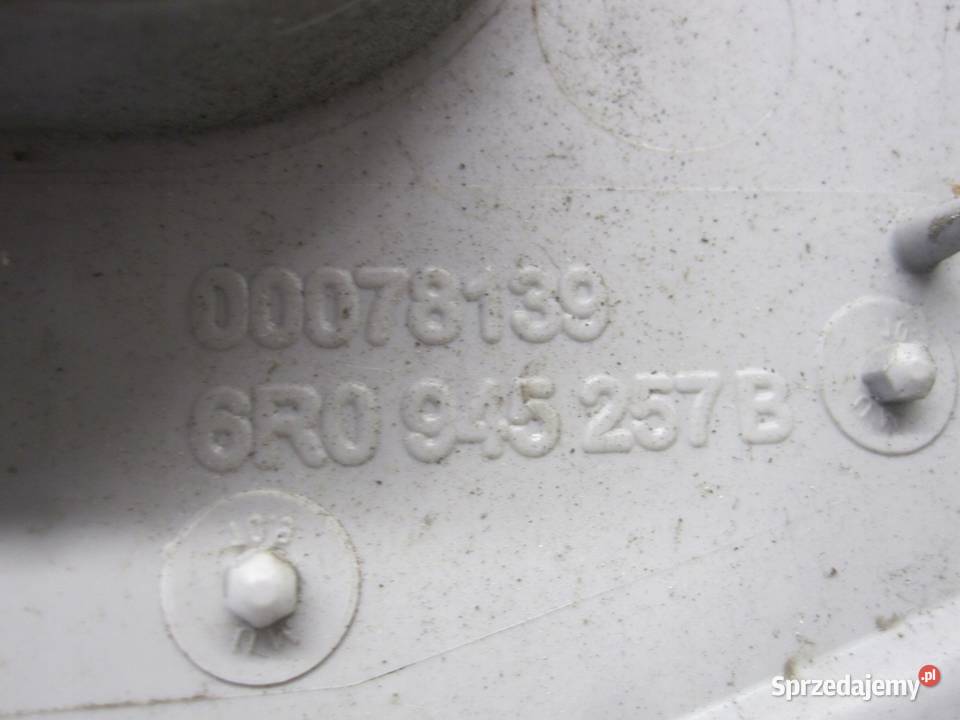 VW POLO 6R lampa lewa tył 6R0945257B 00078139 Kielce
