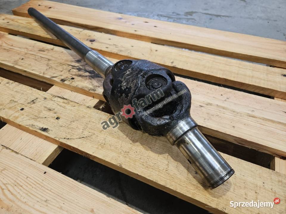 Półoś RH Massey ferguson 8250 8260 Byków