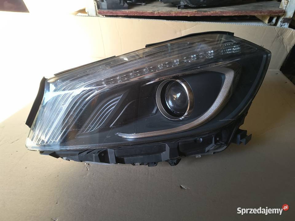 Mercedes Aklasa W176 Reflektor lewy kpl Xenon Motoryzacja Domasław