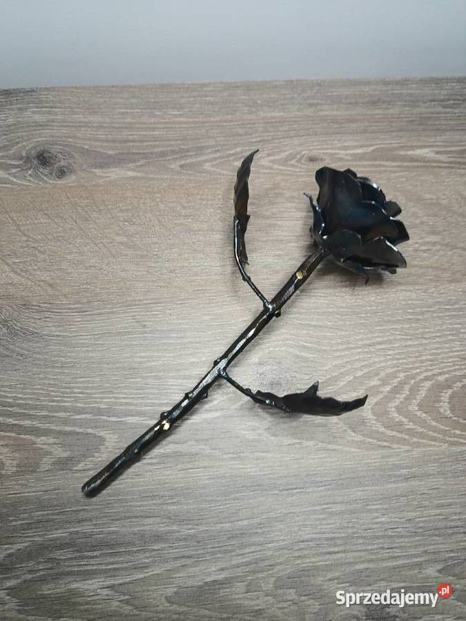 Róża z metalu idealna na prezent Białystok