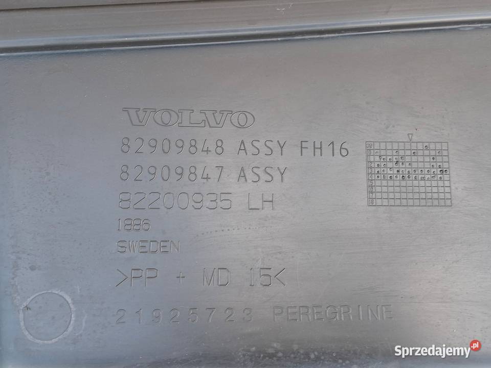 VOLVO FH4 BOCZEK DRZWI KIEROWNICY LEWY TAPICERKA lubuskie