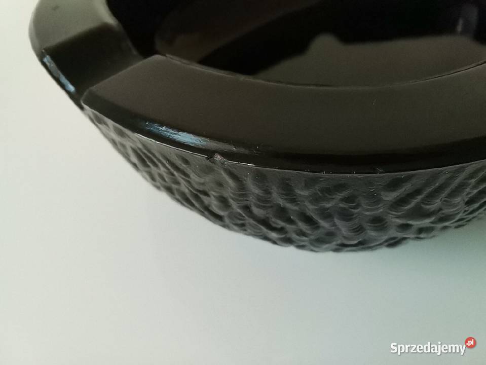 Stara nieużywana popielniczka Awokado HSG Katowice